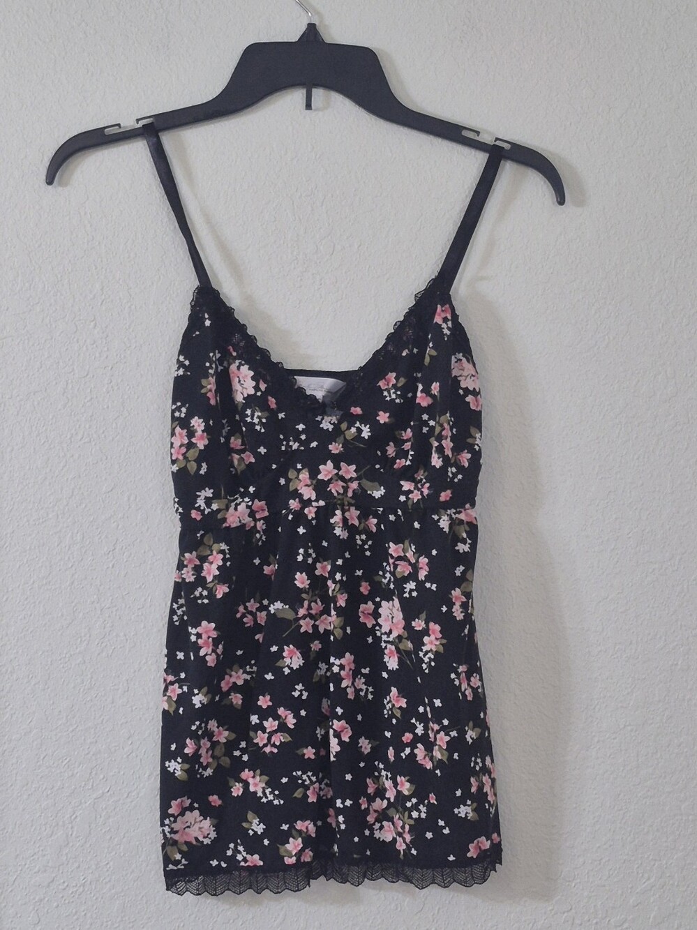 Marilyn Monroe Black Floral Lace-Trim Pink Cami